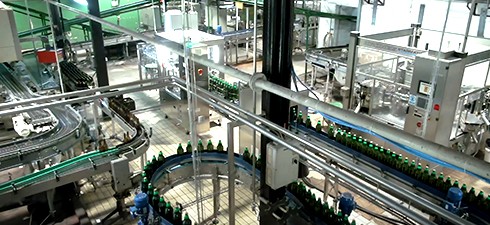 Kompletna linia rozlewu piwa w 2l butelki PET z wydajnością 3000 butelek na godzinę